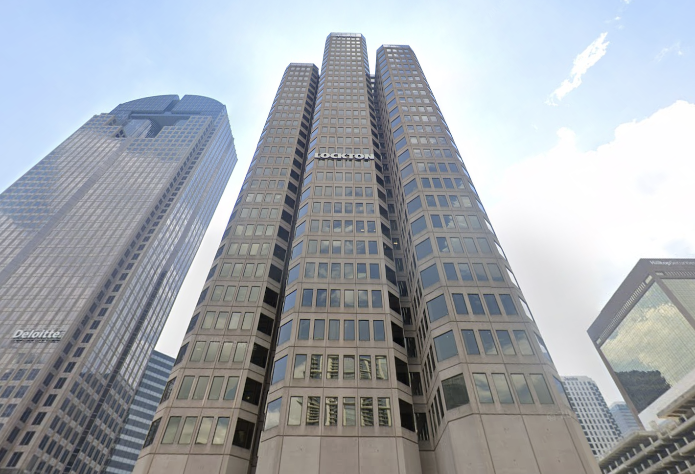 Downtown Dallas Office Tower Faces Foreclosure Over Unpaid $79M Loan
