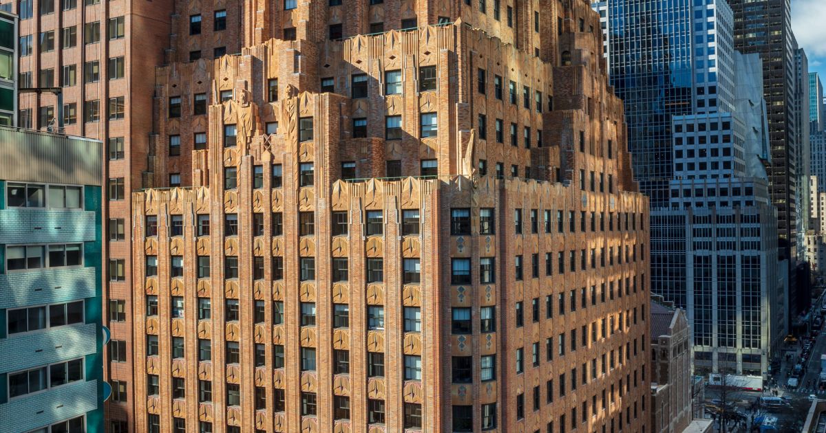 Café Hestia Secures 8,000-SF Retail Lease at 570 Lexington Avenue in Midtown East