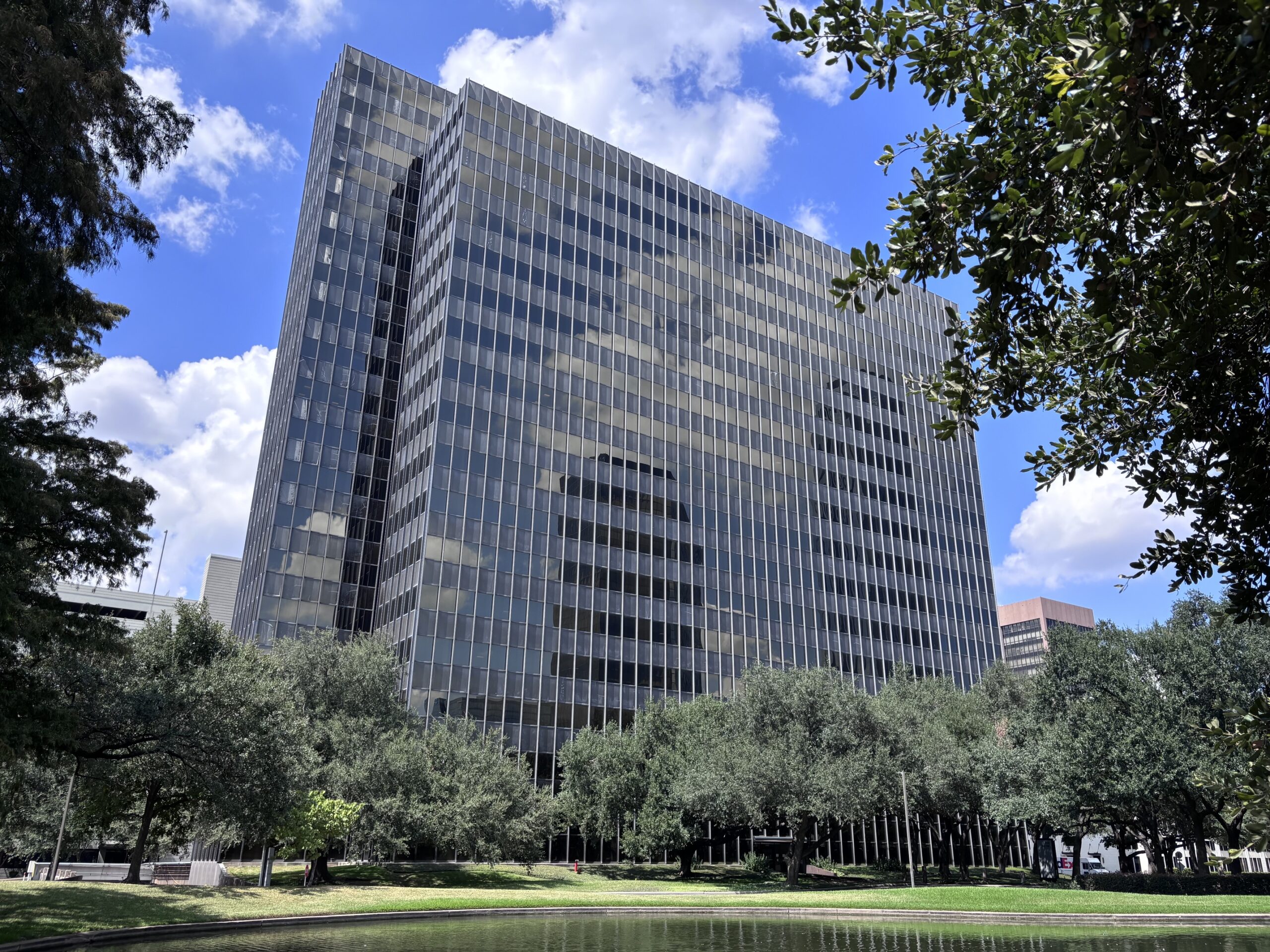 Former Bechtel Office Tower in Houston Acquired, Posing Redevelopment Opportunity