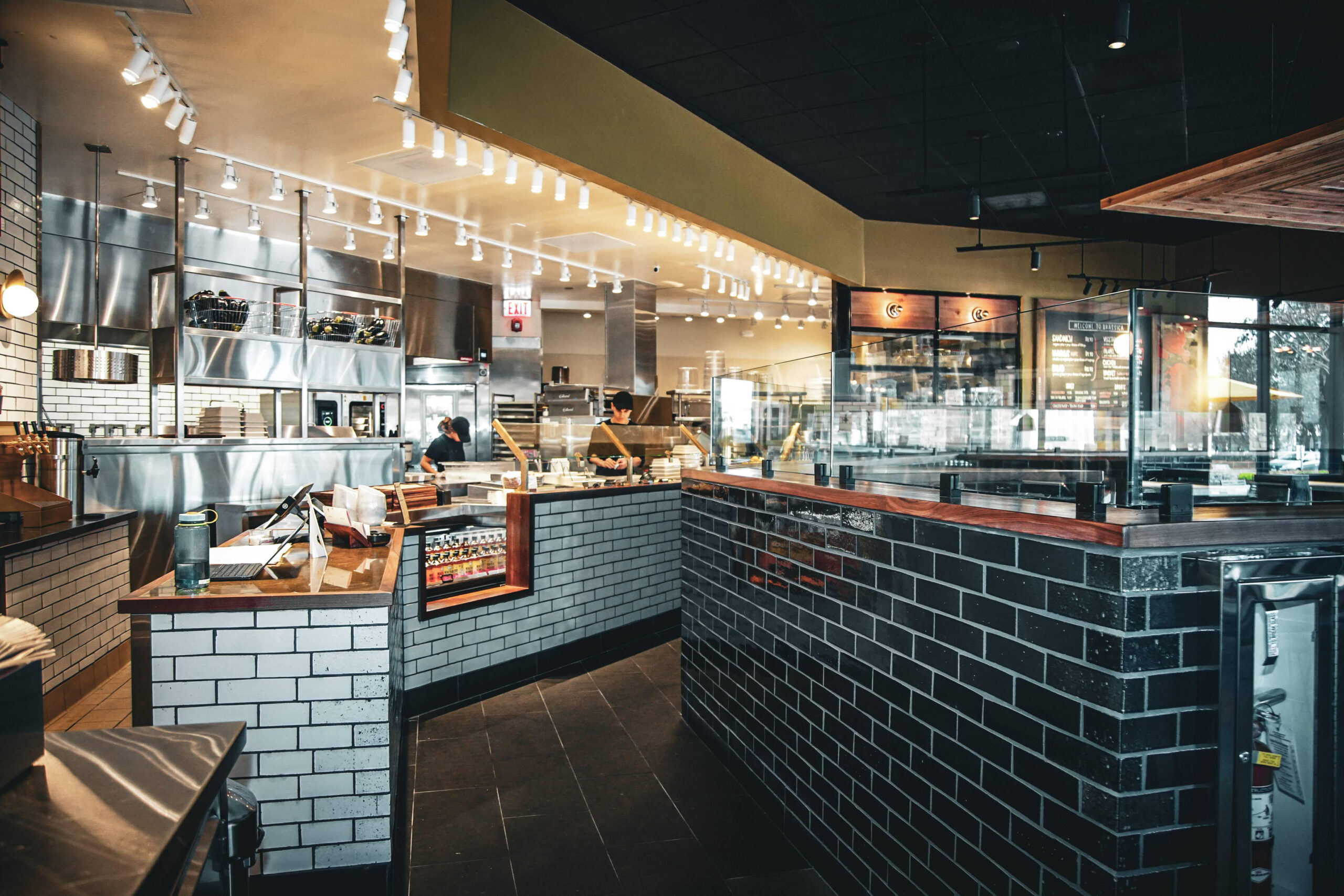 Brassica Restaurant Secures 3,000 SF Lease for Second Houston-Area Location in Sugar Land