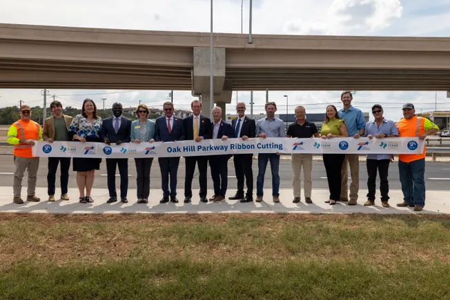 Fluor and Balfour Beatty Complete $677 Million Oak Hill Parkway in Austin