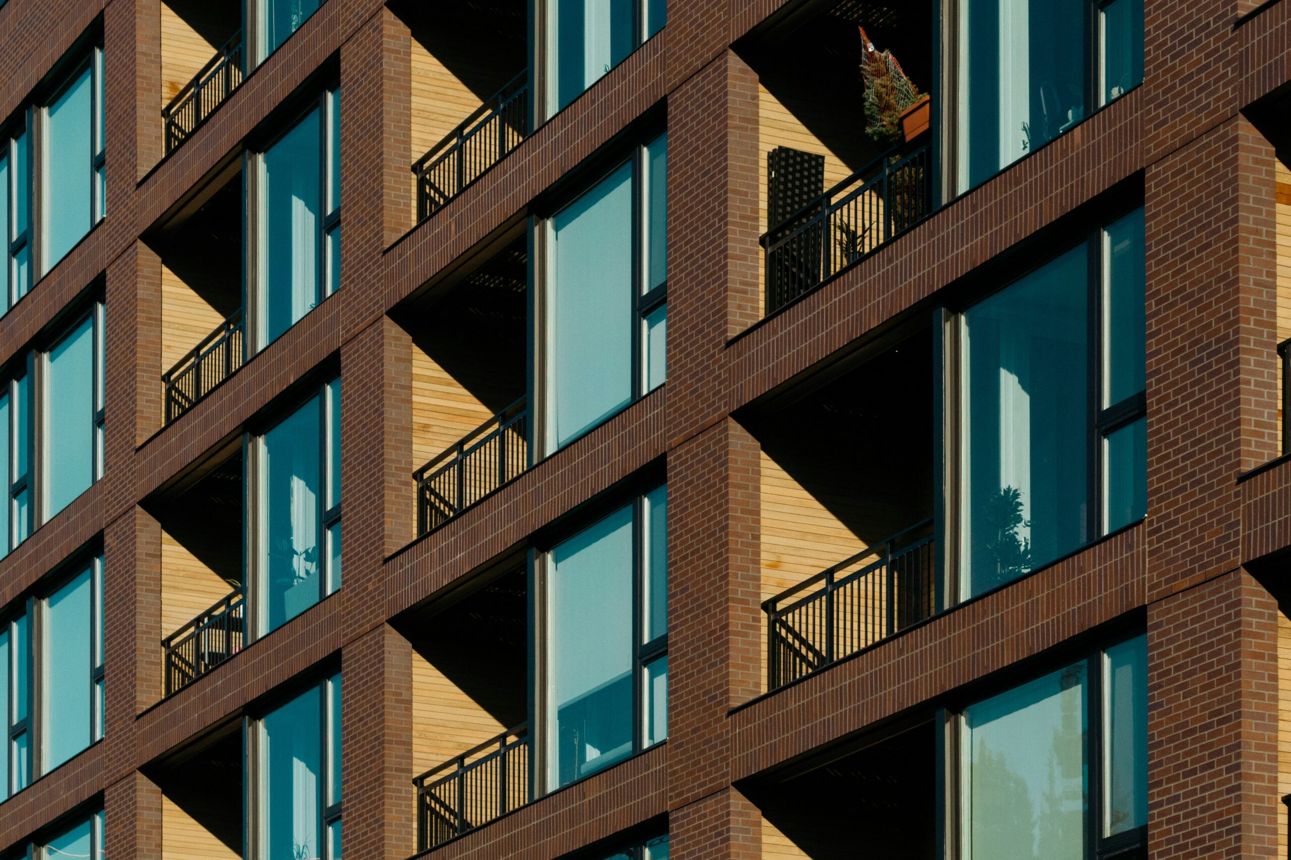 Bay Area Multifamily Draws Surging Capital as AI Tech Expansion Drives Low Vacancy and Rent Gains