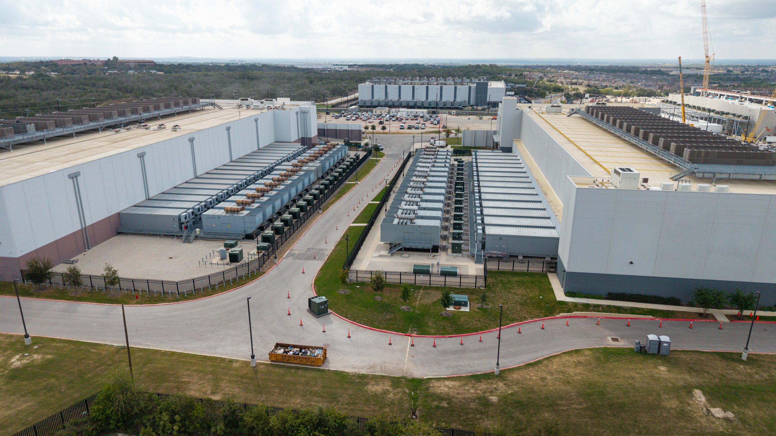 CyrusOne Opens Data Centers for Public Tours to Address Community Concerns in Texas